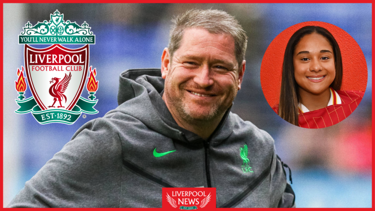 Matt Beard, Olivia Smith, Liverpool badge