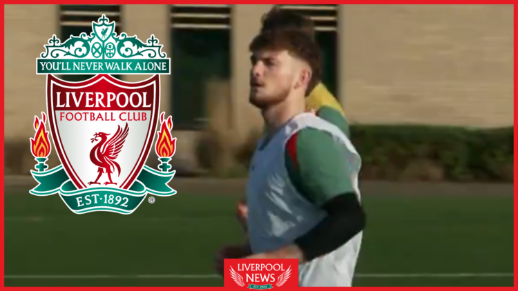 Harvey Elliott, Liverpool badge