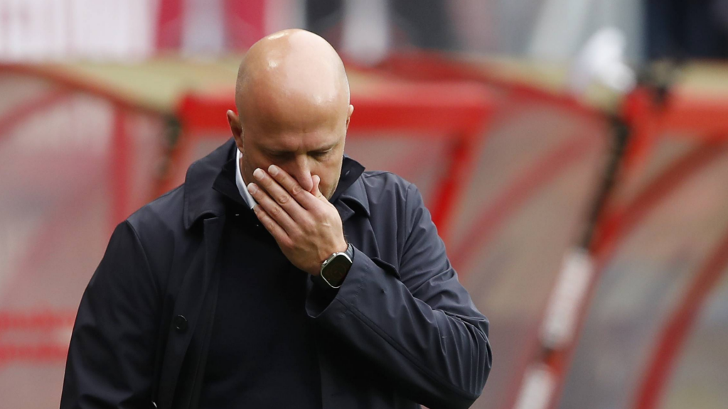 Arne Slot thinking on the touchline