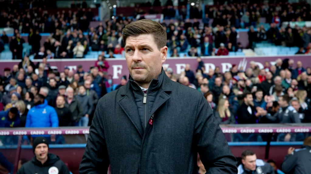 Liverpool legend Steven Gerrard