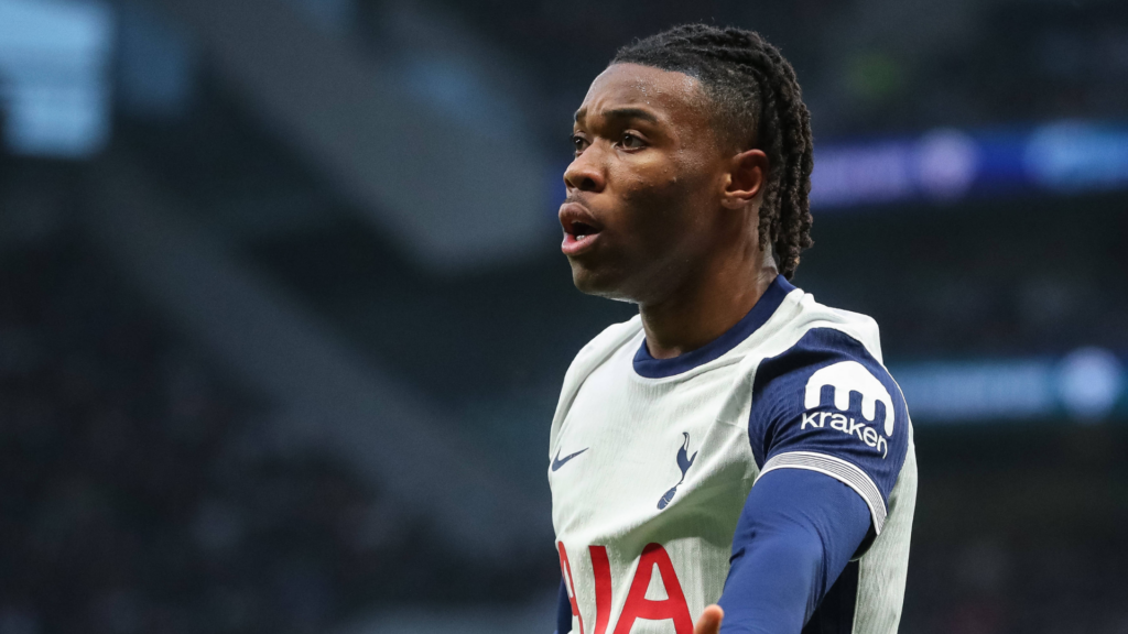 Tottenham, Destiny Udogie, Liverpool, Ange Postecoglou
