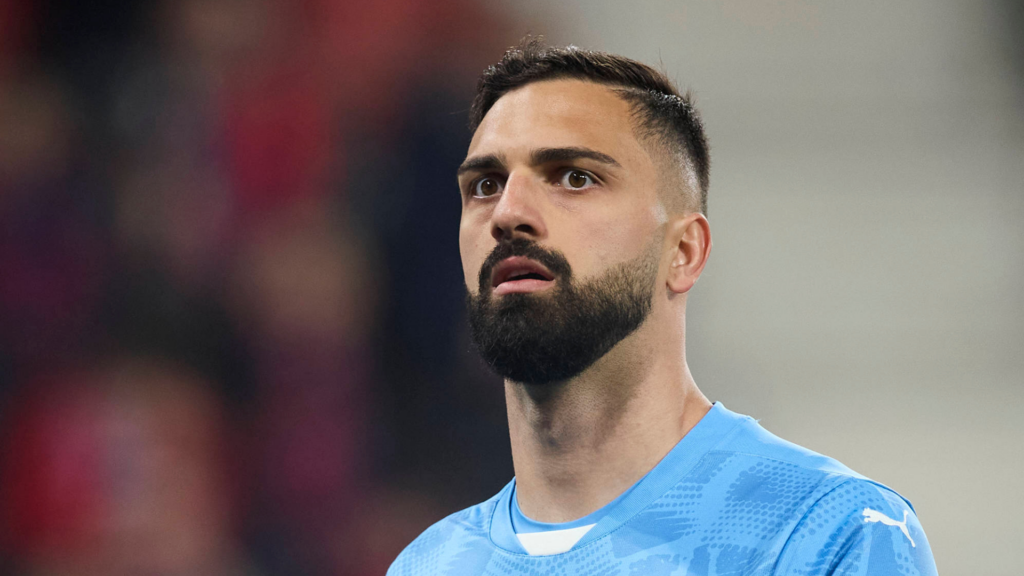 Liverpool goalkeeper Giorgi Mamardashvili